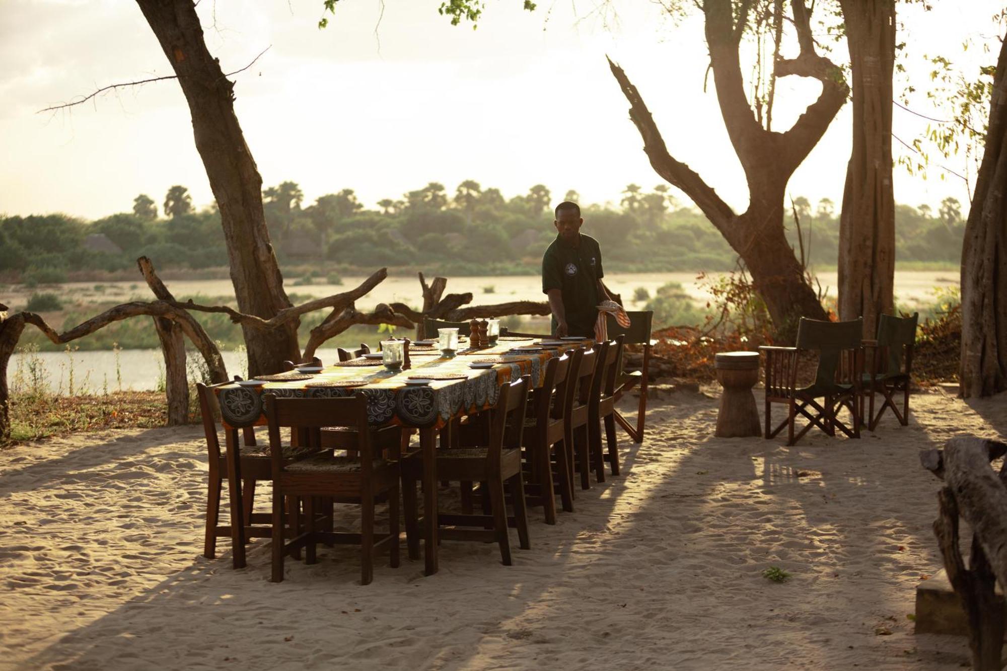 Selous River Camp Kwangwazi Extérieur photo
